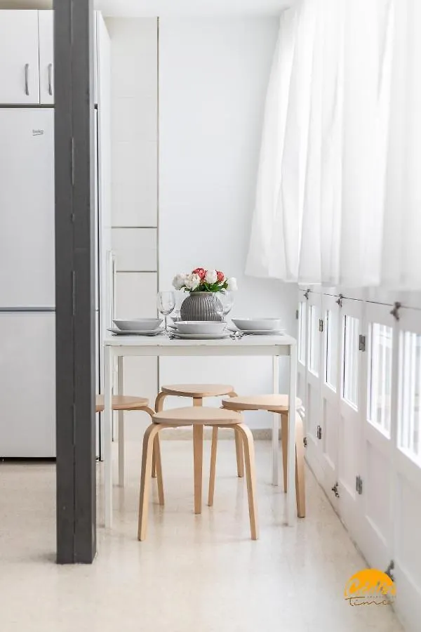 Green Home By Cadiz Time